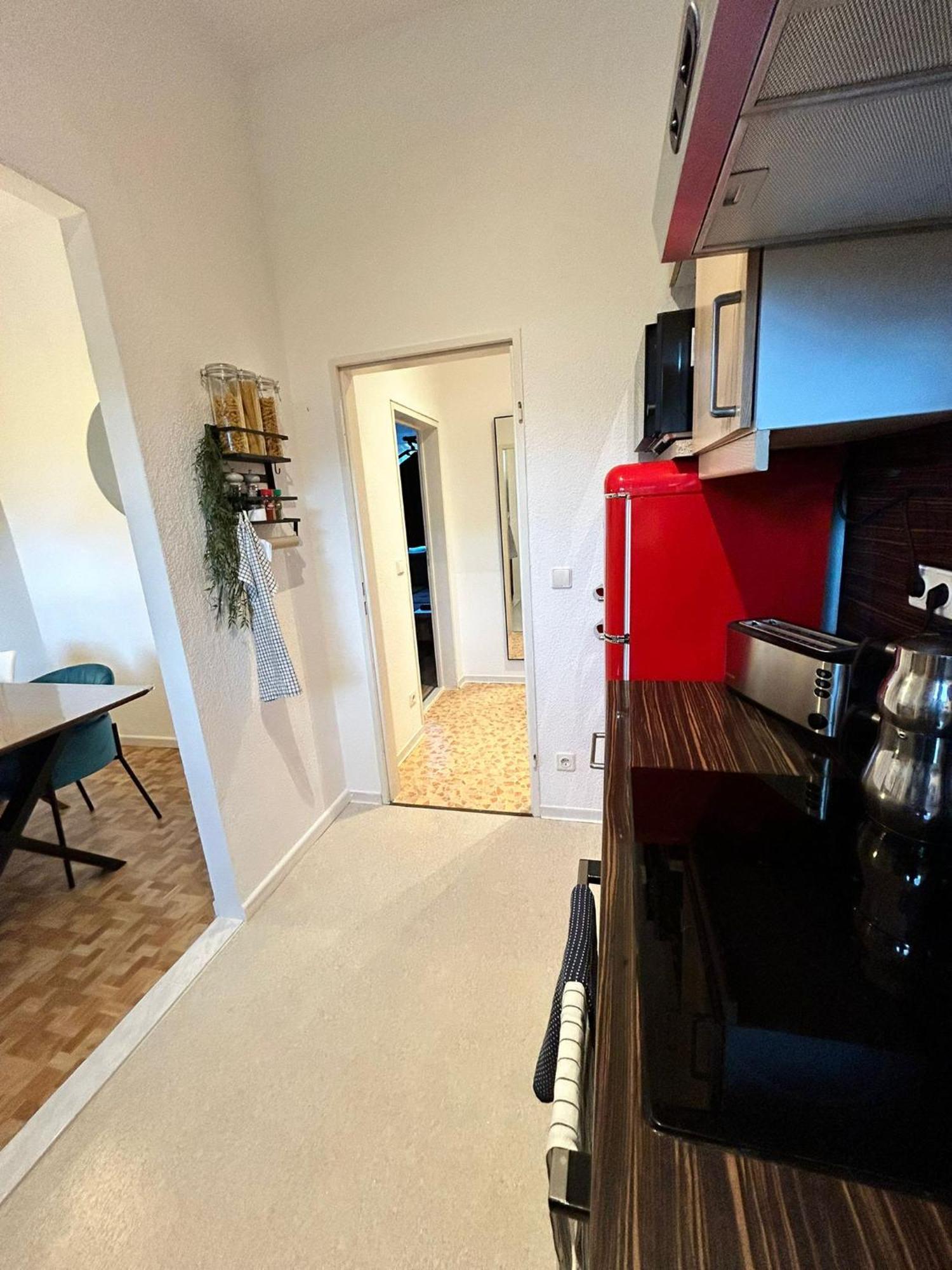Duplex Apartment Ullstein- 4 Bedrooms, 2 Bathrooms, Living Room, 2 Parking Spaces, Boxspringbeds, Family & Business Apartment! Berlin Exterior photo