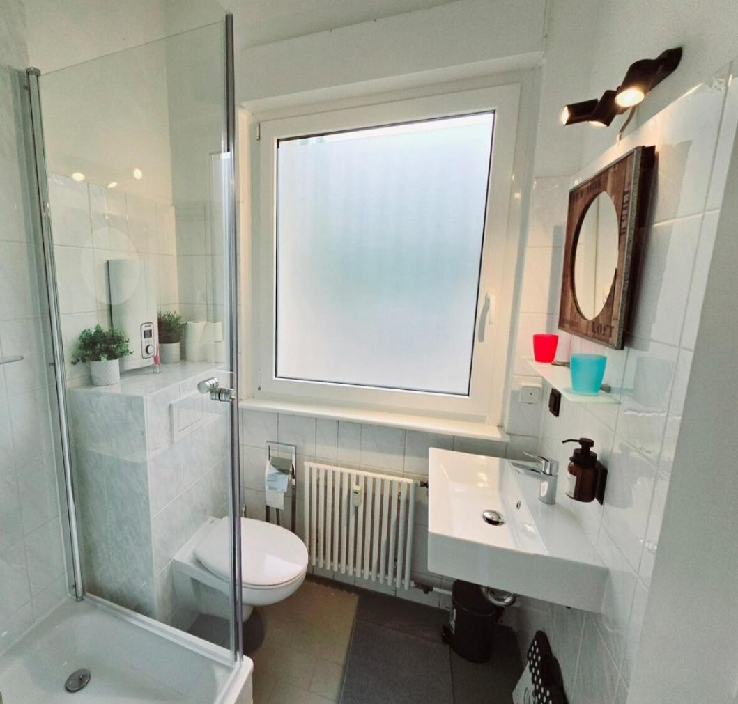 Duplex Apartment Ullstein- 4 Bedrooms, 2 Bathrooms, Living Room, 2 Parking Spaces, Boxspringbeds, Family & Business Apartment! Berlin Exterior photo